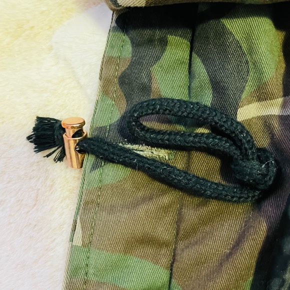 Camo Jacket - Picture 5 of 5